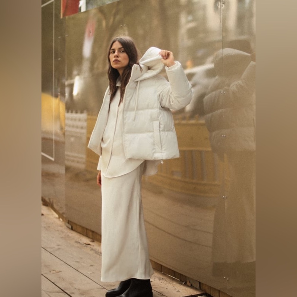 Zara Oversized Cropped Hooded Puffer Jacket